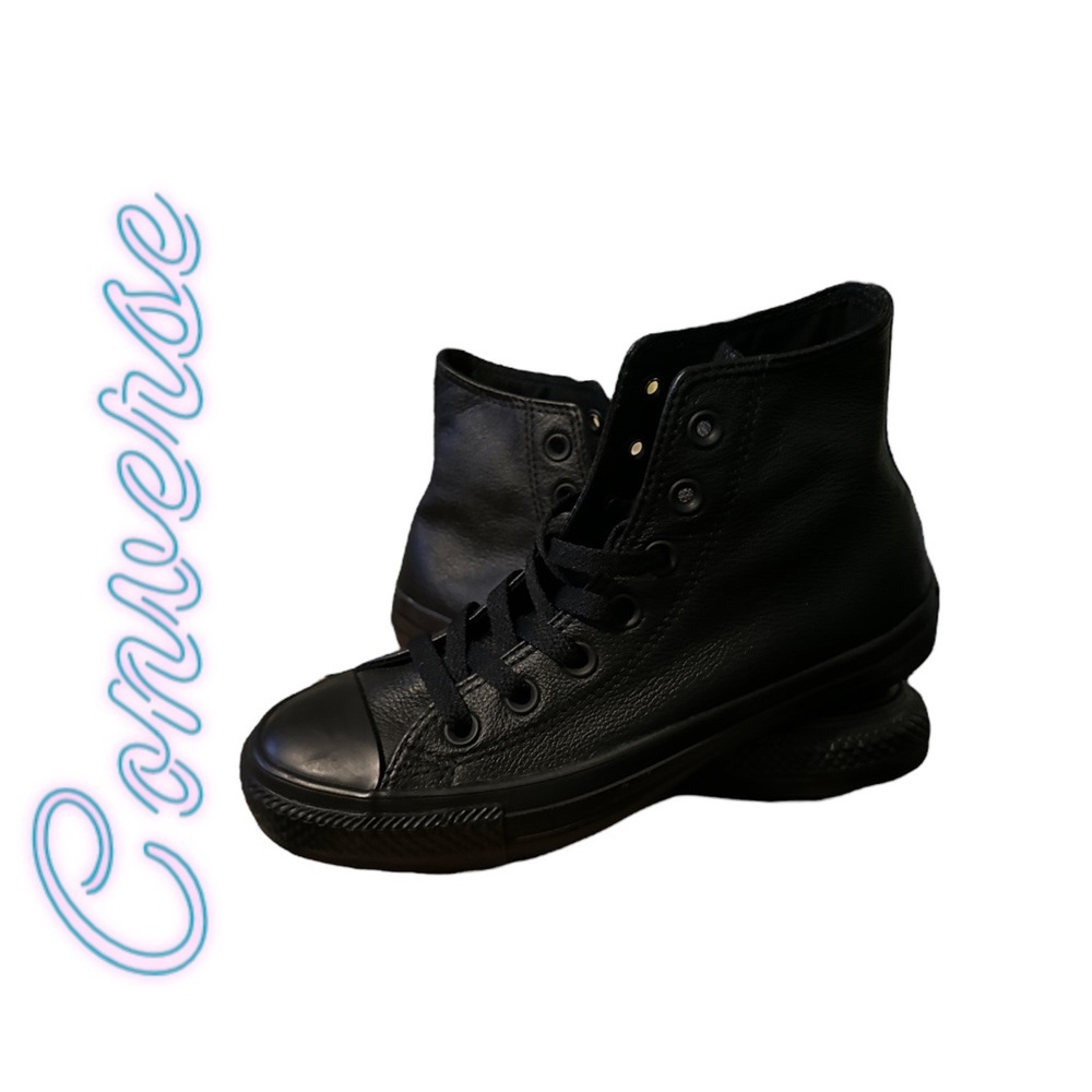 NWT Women’s Converse Leather Black Hightops